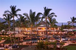 The private lanais and countless impressive amenities will enhance your distinctive Hawaiian retreat.